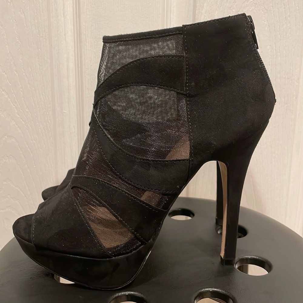 Peeptoe Heels Size 9